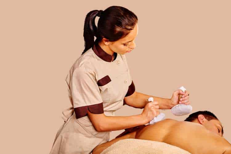 Navarakizhi treatment in Coimbatore